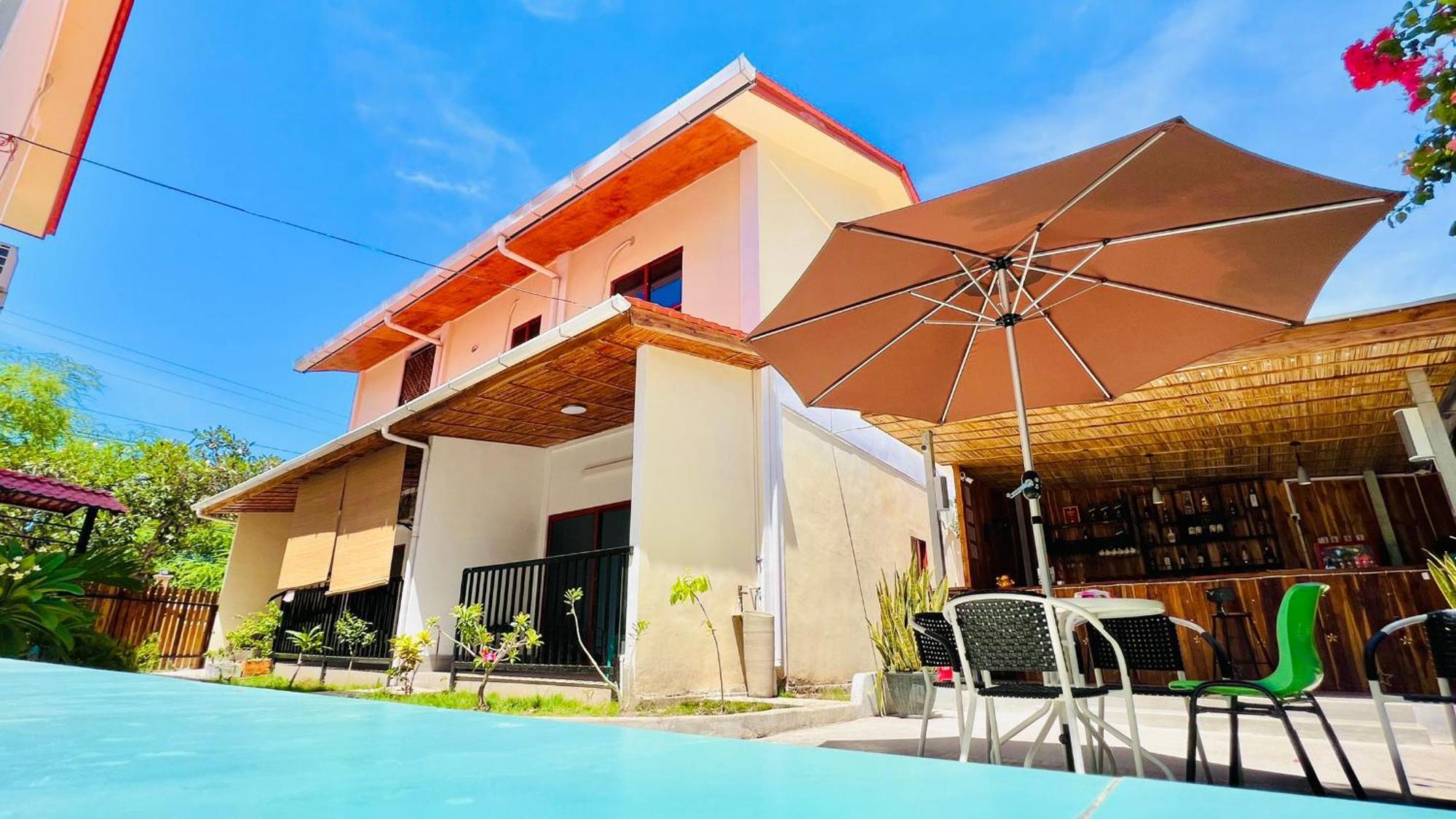 M Y Hotel Dili Exterior photo